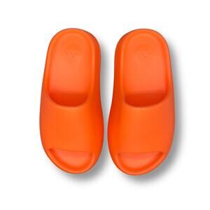 Youth Adidas X Yeezy Slides Sz 5Y